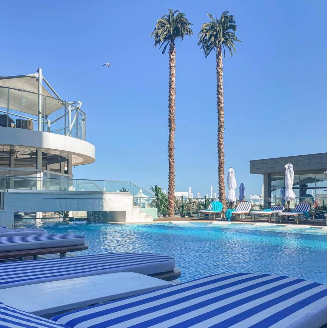 White Tower - Private Studio 106 Mamaia Exterior foto
